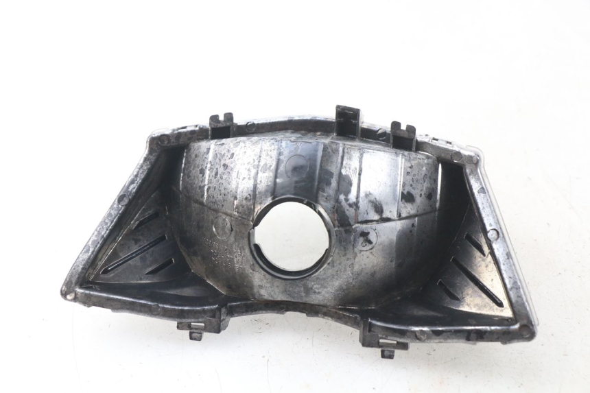 photo de FARO DELANTERO BAOTIAN TRAVEL SPIRIT 50 (2010 - 2012) - Primer plano técnico