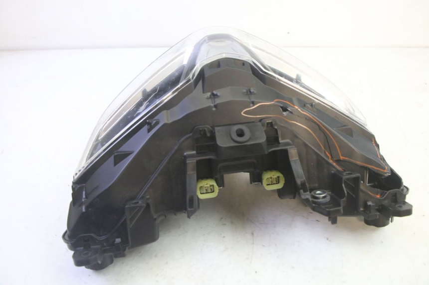 photo de FARO DELANTERO YAMAHA TRICITY 300 (2020 - 2024) - Marcados y referencias originales