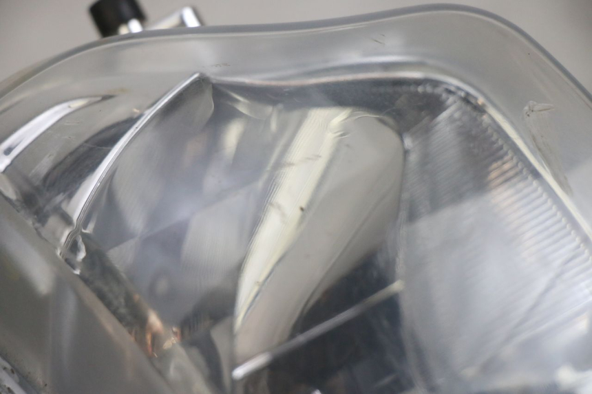 photo de FARO DELANTERO PEUGEOT TWEET 4T 50 (2014 - 2019) - Otra perspectiva