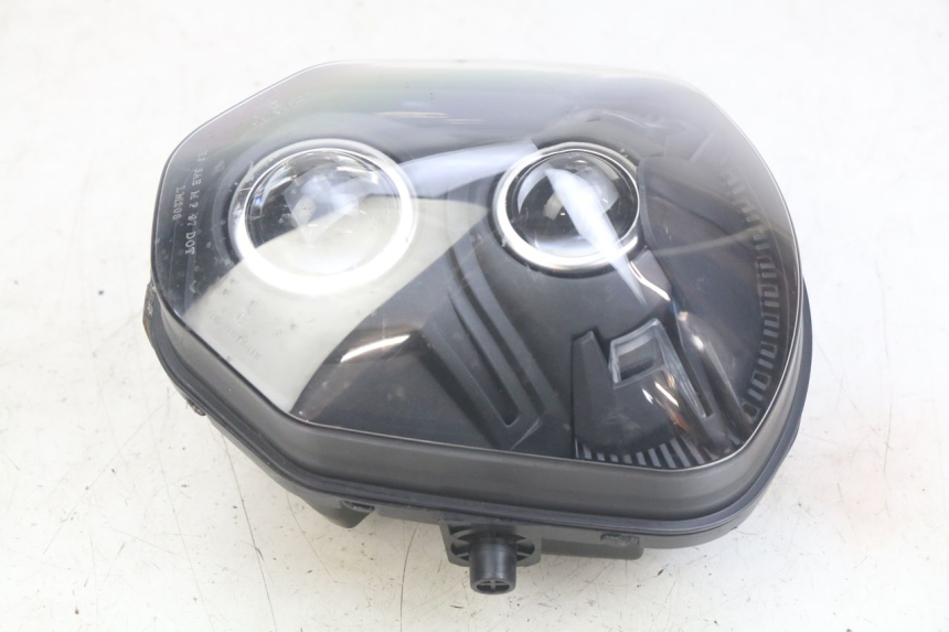 photo de FARO DELANTERO MOTRAC URBAN 4T 50 (2016 - 2024) - Primer plano de alta resolución