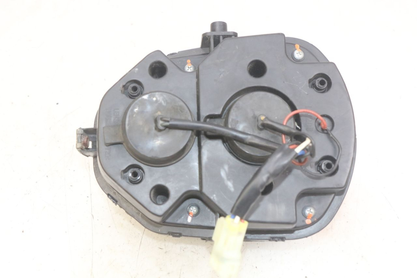 photo de FARO DELANTERO MOTRAC URBAN 4T 50 (2016 - 2024) - Primer plano técnico