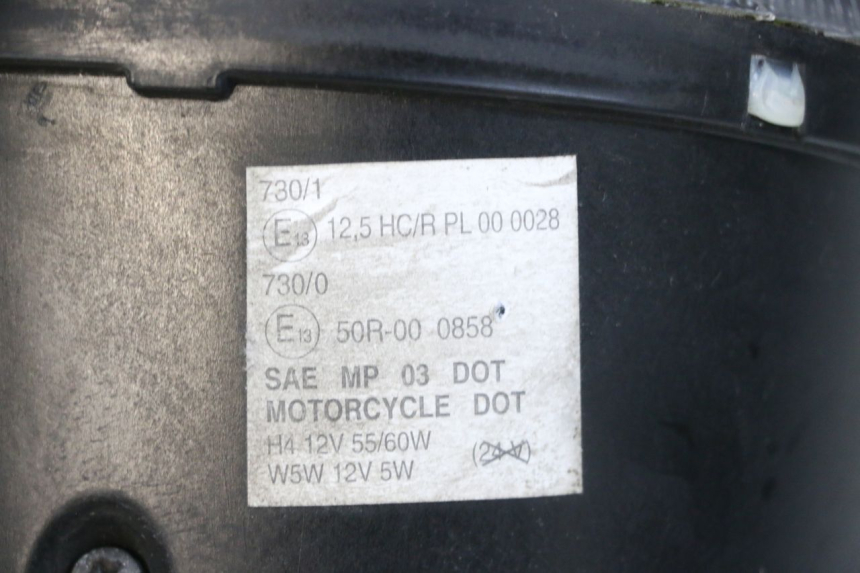 photo de FARO DELANTERO PIAGGIO VESPA GTS SUPER IE 125 (2009 - 2016) - Zoom estado de uso