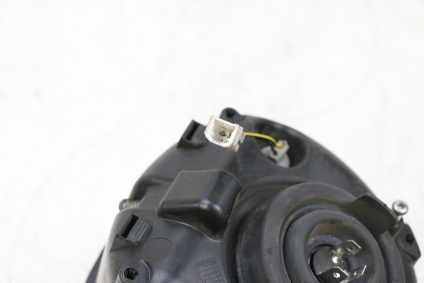 photo de FARO DELANTERO PIAGGIO VESPA GTS SUPER IE 125 (2009 - 2016) - Otra perspectiva