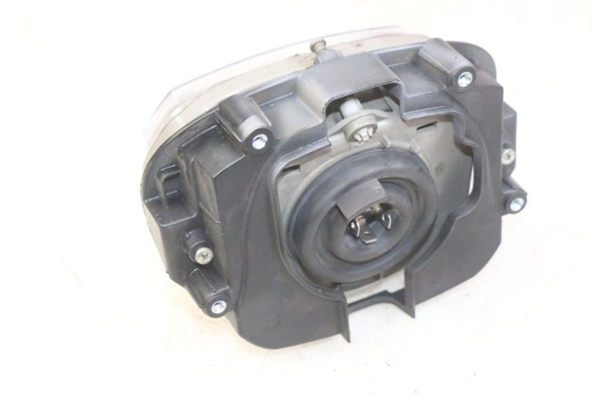 photo de FARO DELANTERO PIAGGIO VESPA SPRINT 2T 50 (2014 - 2018) - Detalles de los puntos de fijación