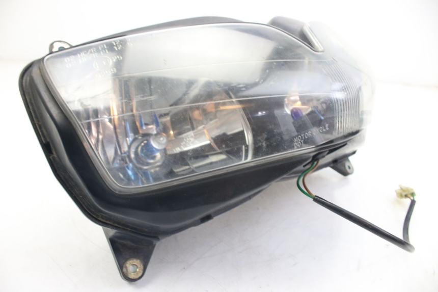 photo de FARO DELANTERO HONDA VFR FI RC46 800 (1998 - 2001) - Primer plano técnico