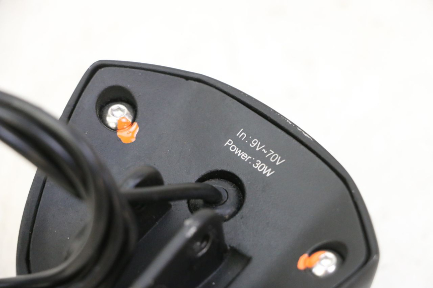 photo de FARO DELANTERO DUALTRON VICTOR LIMITED 1 - Primer plano técnico