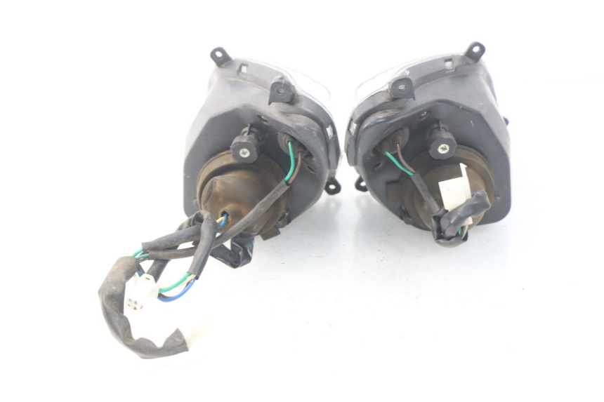 photo de FARO DELANTERO EUROCKA VIRTUALITY GT 4T 50 (2011 - 2017) - Estado de la superficie y material