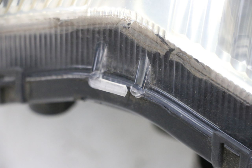 photo de FARO DELANTERO PEUGEOT VIVACITY NEW 4T 50 (2008 - 2017) - Marcados y referencias originales