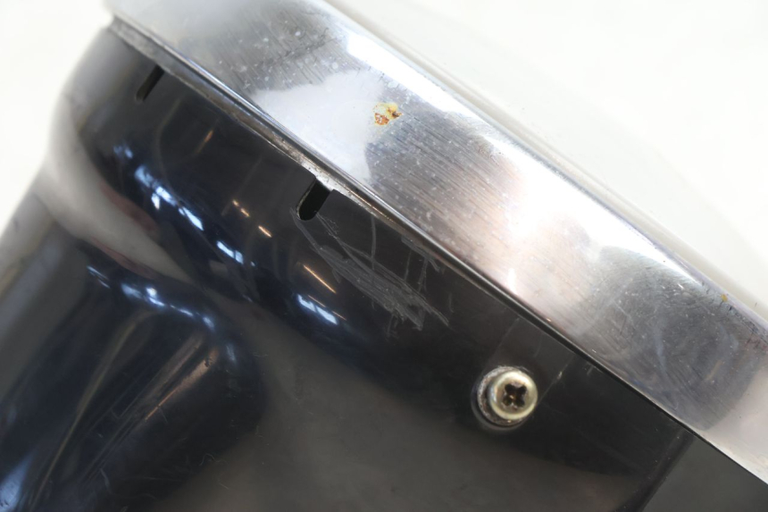 photo de FARO DELANTERO DAELIM VJ ROADWIN 125 (2004 - 2007) - Detalles de los puntos de fijación