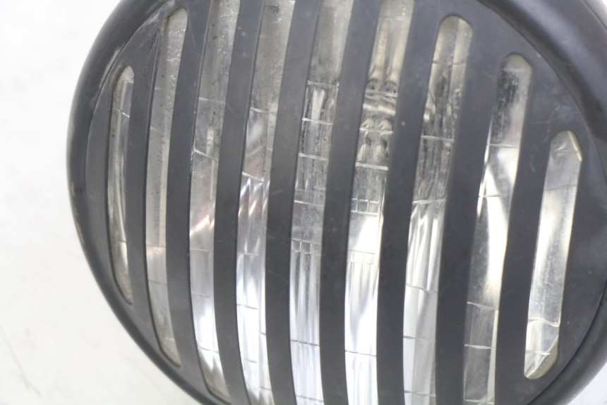 photo de FARO DELANTERO DAELIM VL DAYSTAR 125 (2000 - 2011) - Detalle de la pieza