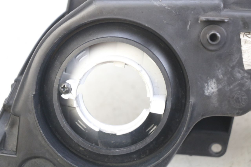 photo de FARO DELANTERO YAMAHA XMAX X-MAX 125 (2006 - 2009) - Otra vista del artículo