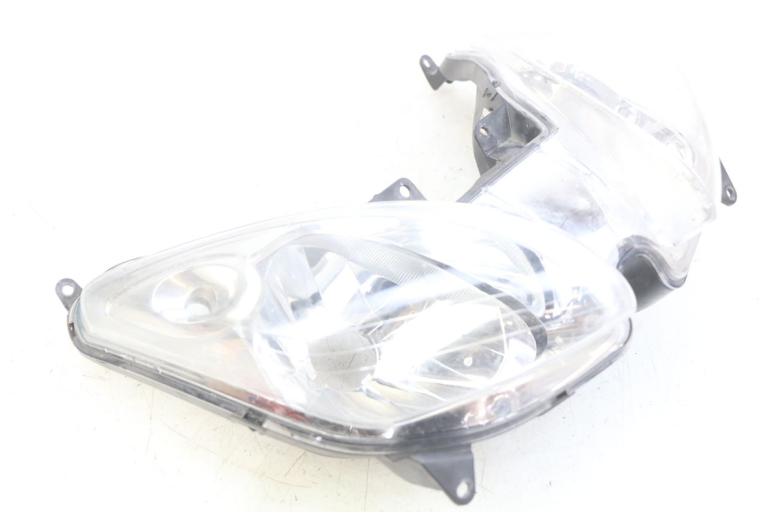photo de FARO DELANTERO YAMAHA XMAX X-MAX 125 (2006 - 2009) - Enfoque en la estructura