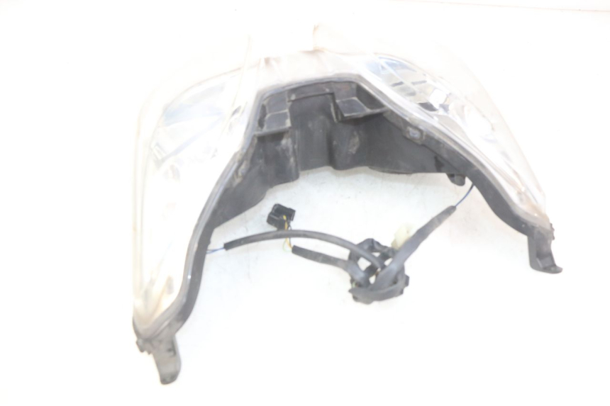 photo de FARO DELANTERO YAMAHA XMAX X-MAX 125 (2006 - 2009) - Primer plano técnico