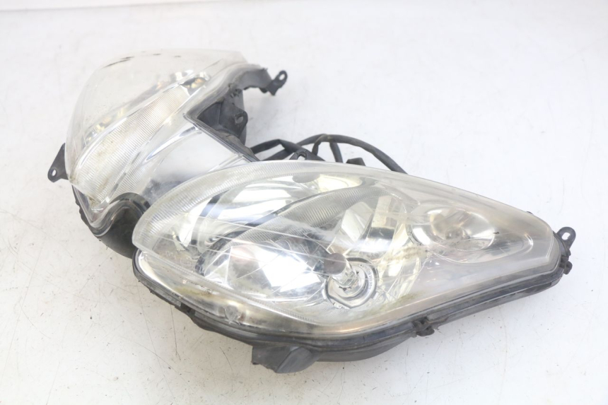 photo de FARO DELANTERO YAMAHA XMAX X-MAX 125 (2006 - 2009) - Otra vista del artículo