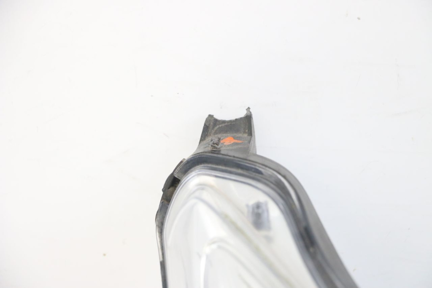 photo de FARO DELANTERO YAMAHA XMAX X-MAX 125 (2006 - 2009) - Zoom sobre los componentes