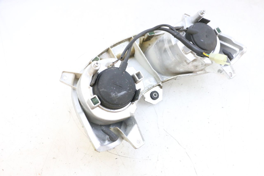 photo de FARO DELANTERO YAMAHA X-MAX XMAX 125 (2010 - 2013) - Marcados y referencias originales