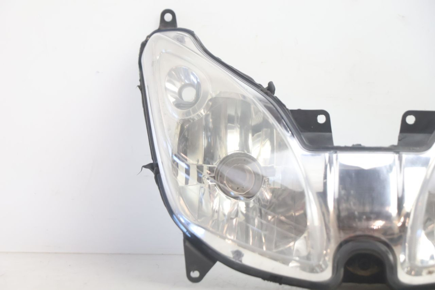 photo de FARO DELANTERO YAMAHA XMAX X-MAX 125 (2006 - 2009) - Detalle de la pieza