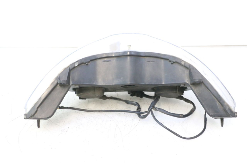photo de FARO DELANTERO PIAGGIO X8 STREET 125 (2006 - 2007) - Detalles de los puntos de fijación