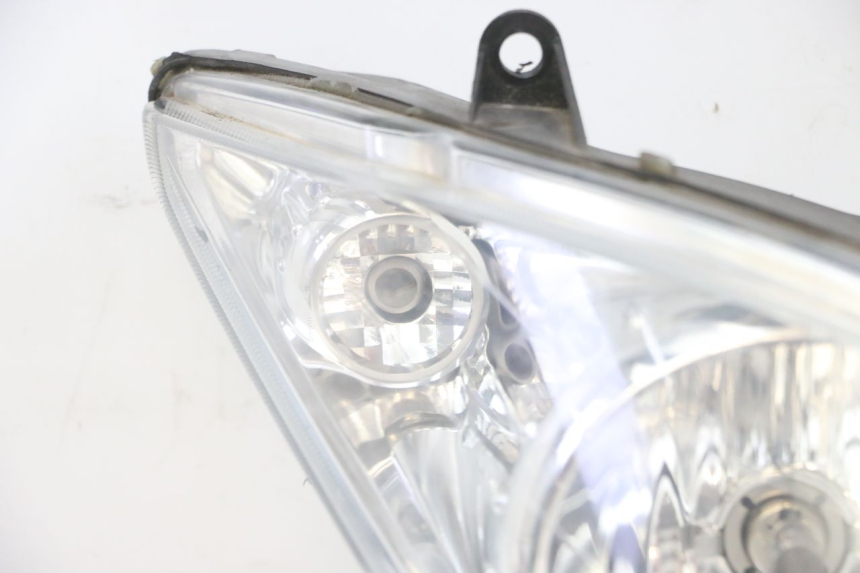photo de FARO DELANTERO PIAGGIO X8 125 (2004 - 2007) - Primer plano de alta resolución
