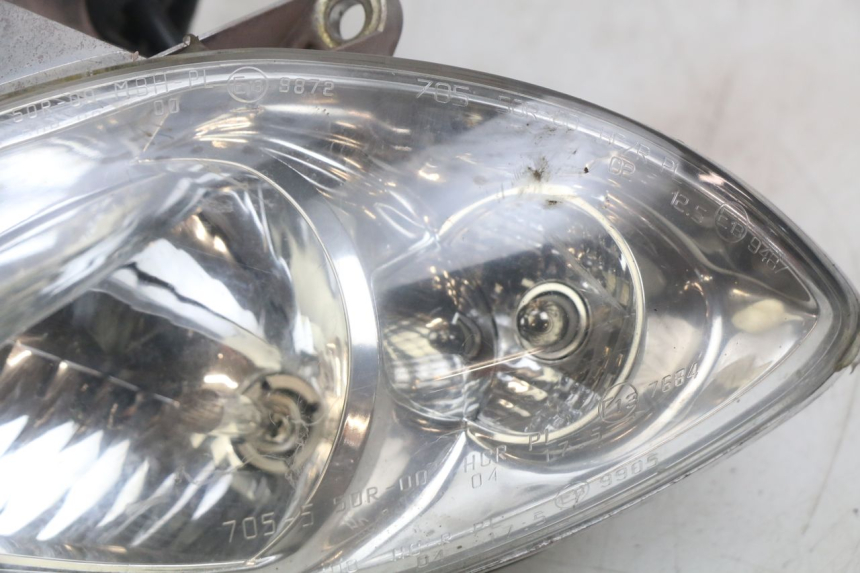 photo de FARO DELANTERO PIAGGIO X9 EVOLUTION 125 (2003 - 2007) - Otra vista del artículo