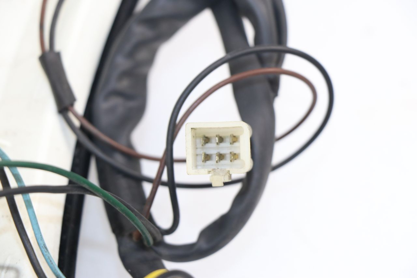 photo de FARO DELANTERO YAMAHA YP MAJESTY 125 (1998 - 2001) - Detalle de la pieza