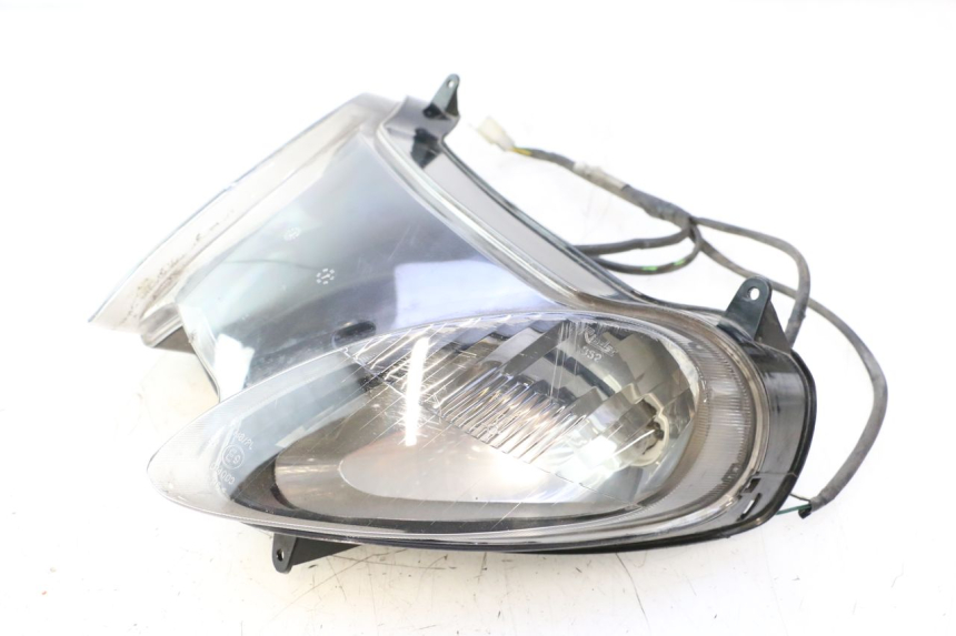 photo de FARO DELANTERO YAMAHA YP MAJESTY 125 (1998 - 2001) - Otra perspectiva