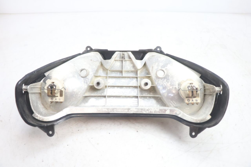 photo de FARO DELANTERO YAMAHA YP MAJESTY 125 (2002 - 2006) - Estado de la superficie y material