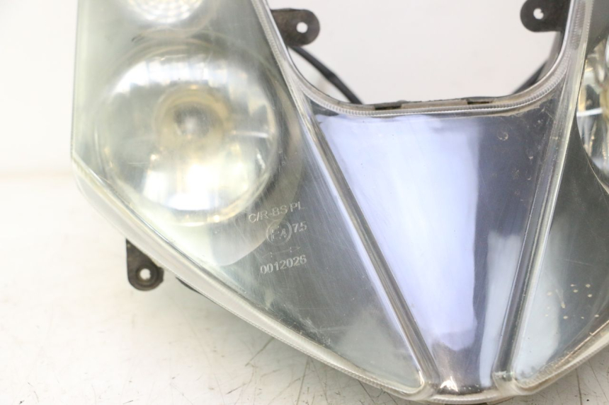 photo de FARO DELANTERO YIYING YY50QT-6 50 - Enfoque en la estructura
