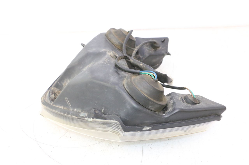 photo de FARO DELANTERO YIYING YY50QT-6 50 - Detalles de los puntos de fijación