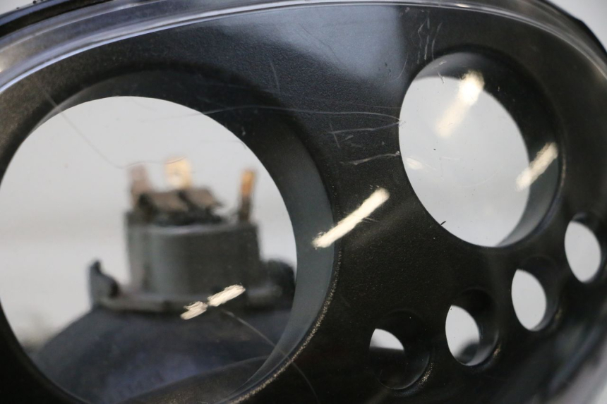 photo de FARO DELANTERO PIAGGIO ZIP 2T 50 (2009 - 2019) - Detalle de la pieza