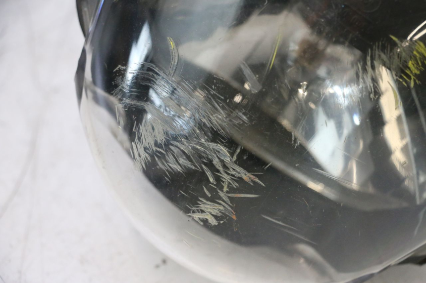 photo de FARO DELANTERO PIAGGIO ZIP 4T 50 (2018 - 2020) - Detalle de la pieza