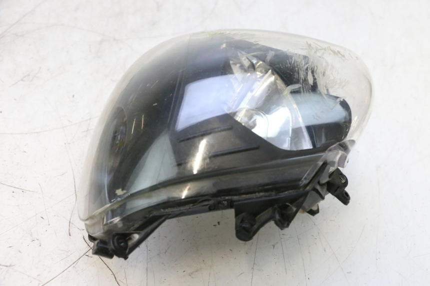 photo de FARO DELANTERO PIAGGIO ZIP 4T 50 (2018 - 2020) - Otra perspectiva