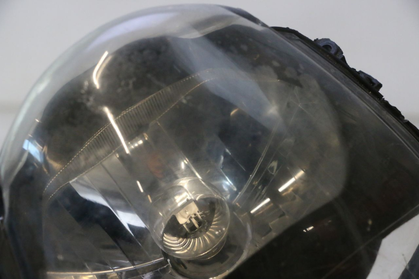 photo de FARO DELANTERO PIAGGIO ZIP 4T 50 (2018 - 2020) - Foto de producto adicional