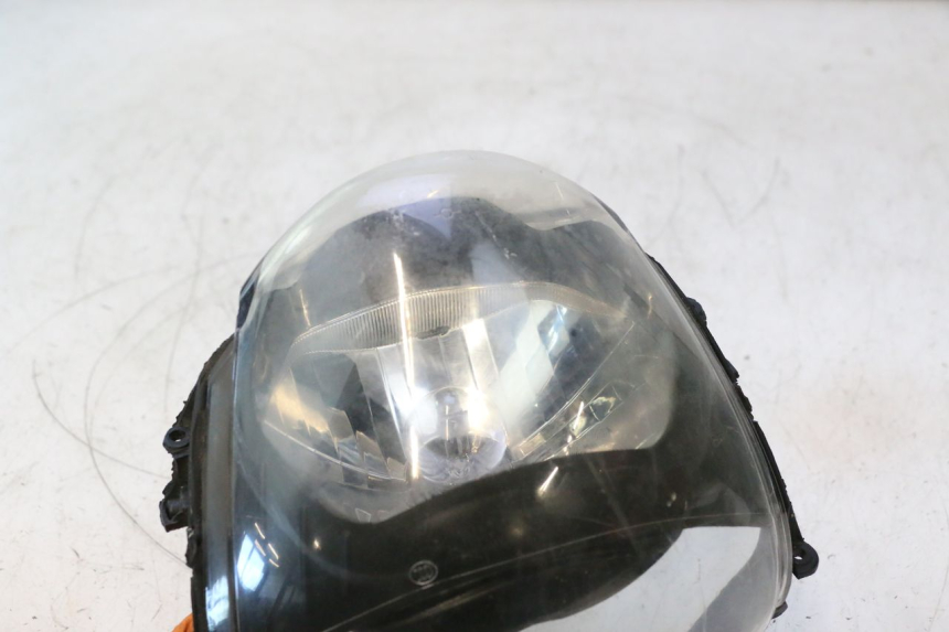 photo de FARO DELANTERO PIAGGIO ZIP 4T 50 (2018 - 2020) - Zoom estado de uso