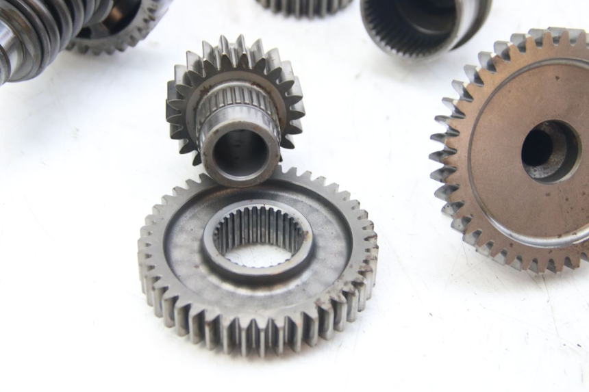 photo de PIÑÓN DE TRANSMISIÓN SUZUKI BURGMAN 650 (2002 - 2004) - Detalle de la pieza