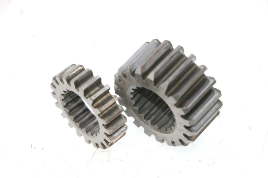 photo de ENGRANAJE TRANSMISIÓN HONDA CB TWO FIFTY 250 (1991 - 2002) - Detalle de la pieza