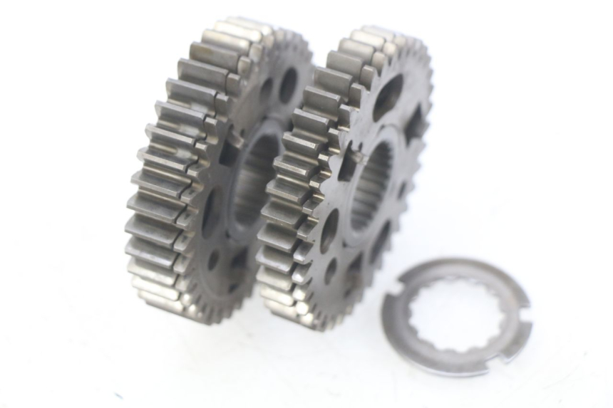 photo de PIÑÓN DE TRANSMISIÓN HONDA CBF 500 (2004 - 2007) - Detalle de la pieza