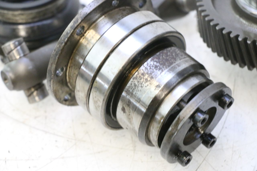 photo de PIÑÓN DE TRANSMISIÓN GILERA GP 800 (2007 - 2013) - Marcados y referencias originales