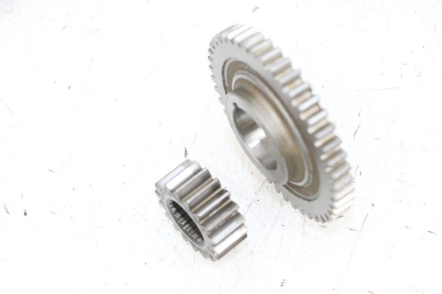 photo de ENGRANAJE TRANSMISIÓN KYMCO ZING 125 (1997 - 2003) - Primer plano técnico