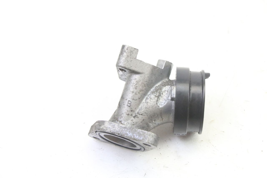 photo de TUBO DE ADMISIÓN SUZUKI BURGMAN 125 (2007 - 2014) - Vista principal