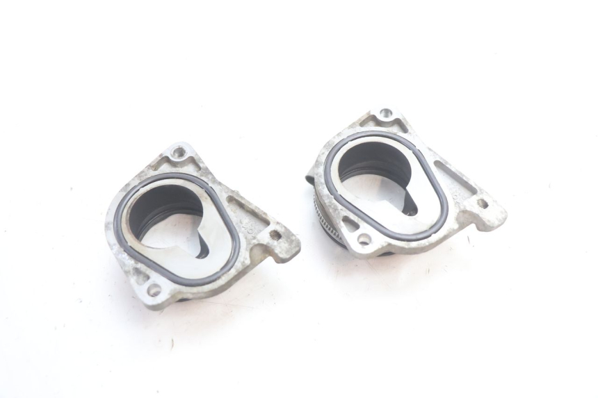 photo de TOBERAS BMW C SPORT 650 (2015 - 2021) - Primer plano técnico