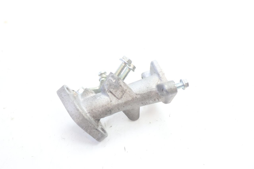 photo de TOBERAS HONDA CRF CR-F 125 (2020 - 2021) - Primer plano técnico