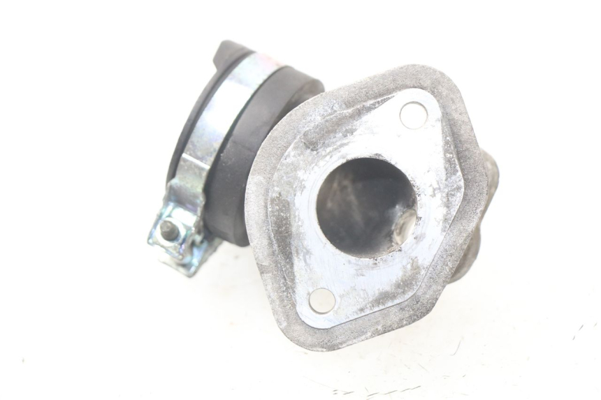 photo de TOMA DE ADMISIóN YAMAHA CYGNUS X INJECTION 125 (2007 - 2013) - Detalle de la pieza