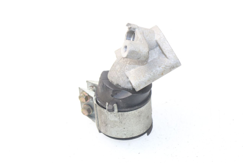 photo de TUBO DE ADMISIÓN KYMCO DINK STREET 125 (2009 - 2014) - Zoom estado de uso