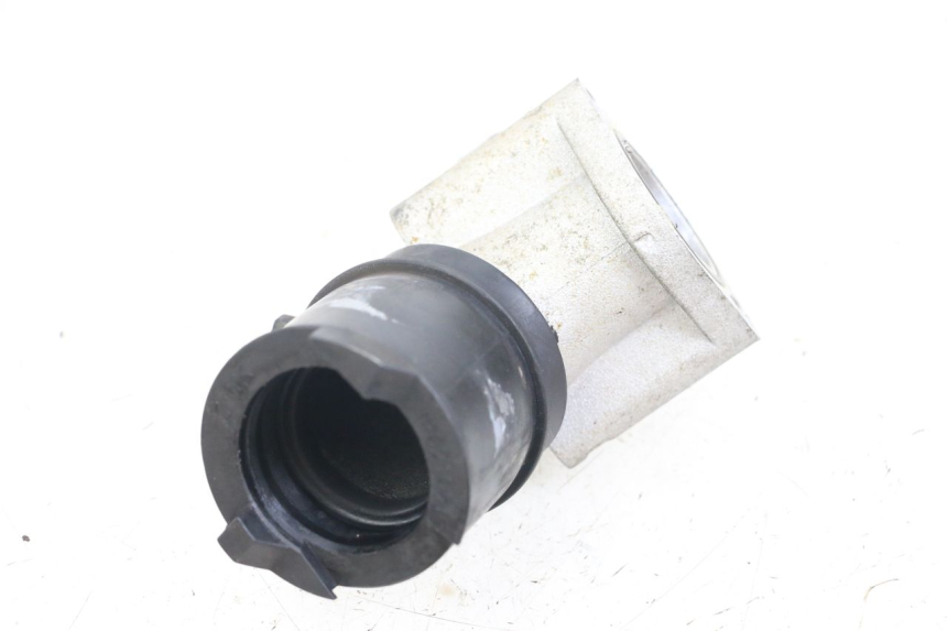 photo de TUBO DE ADMISIÓN KYMCO DINK STREET 125 (2009 - 2014) - Zoom estado de uso