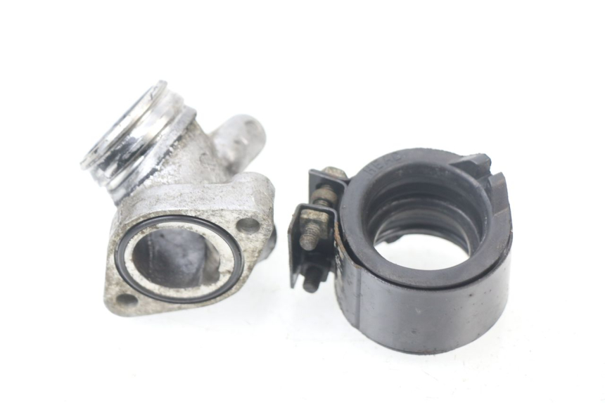 photo de TUBO DE ADMISIÓN HONDA FES PANTHEON 125 (2003 - 2007) - Otra perspectiva