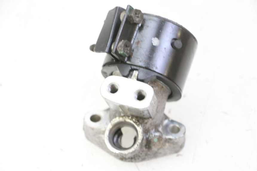 photo de TUBO DE ADMISIÓN HONDA FES S-WING SWING ABS 125 (2007 - 2015) - Otra perspectiva