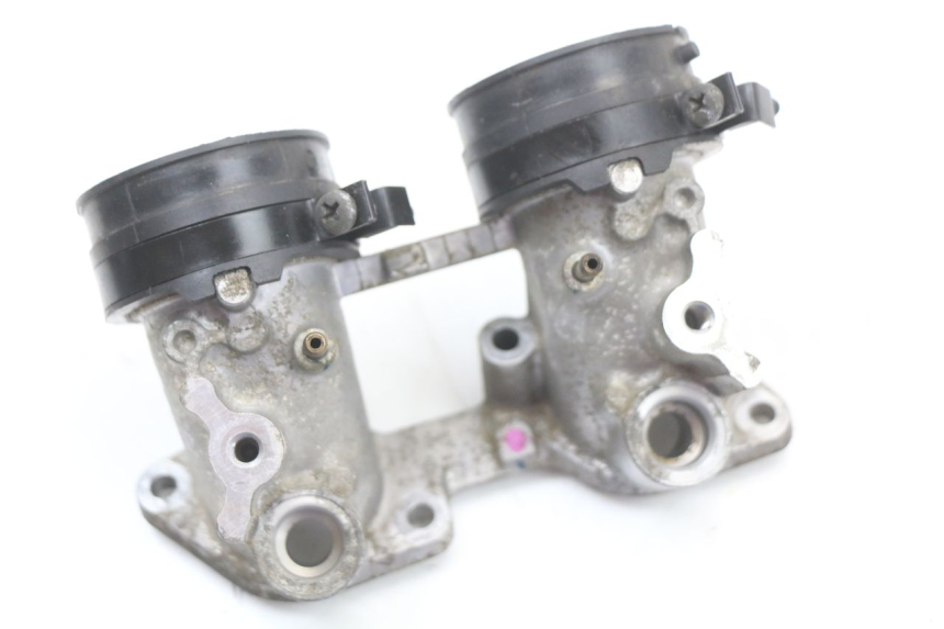 photo de TOBERAS HONDA FJS SILVER WING SILVERWING 400 (2005 - 2008) - Otra perspectiva