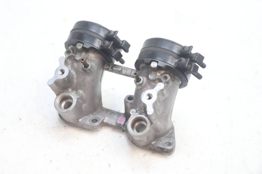 photo de TOBERAS HONDA FJS SILVER WING SILVERWING 400 (2005 - 2008) - Vista principal