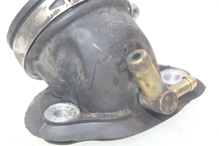 photo de TOBERAS PIAGGIO FLY 125 (2005 - 2012) - Zoom estado de uso